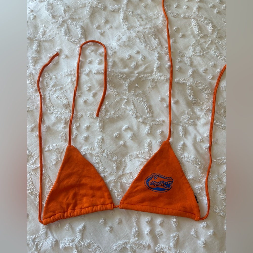 Gator Orange Top